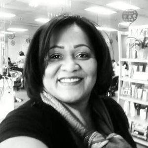 Meet your Posher, Eva